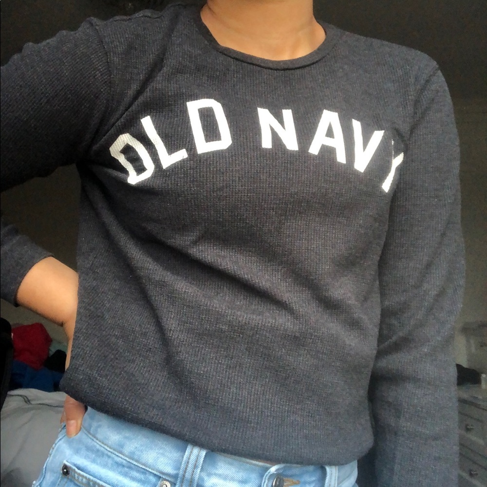 grey old navy crewneck